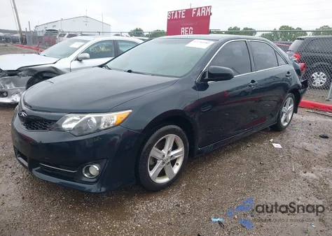 2014 Toyota Camry L/Le/Se/Se Sport/Xle из США, поврежденный, VIN 4T1BF1FK6EU473614